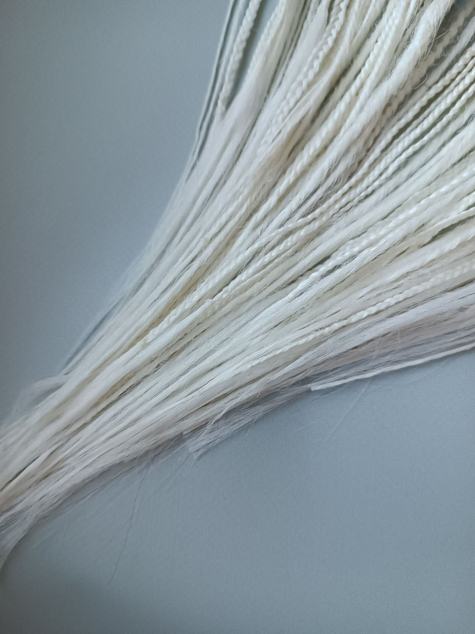 Handmade Synthetic Dreads – Custom DE & SE Dreadlock Extensions