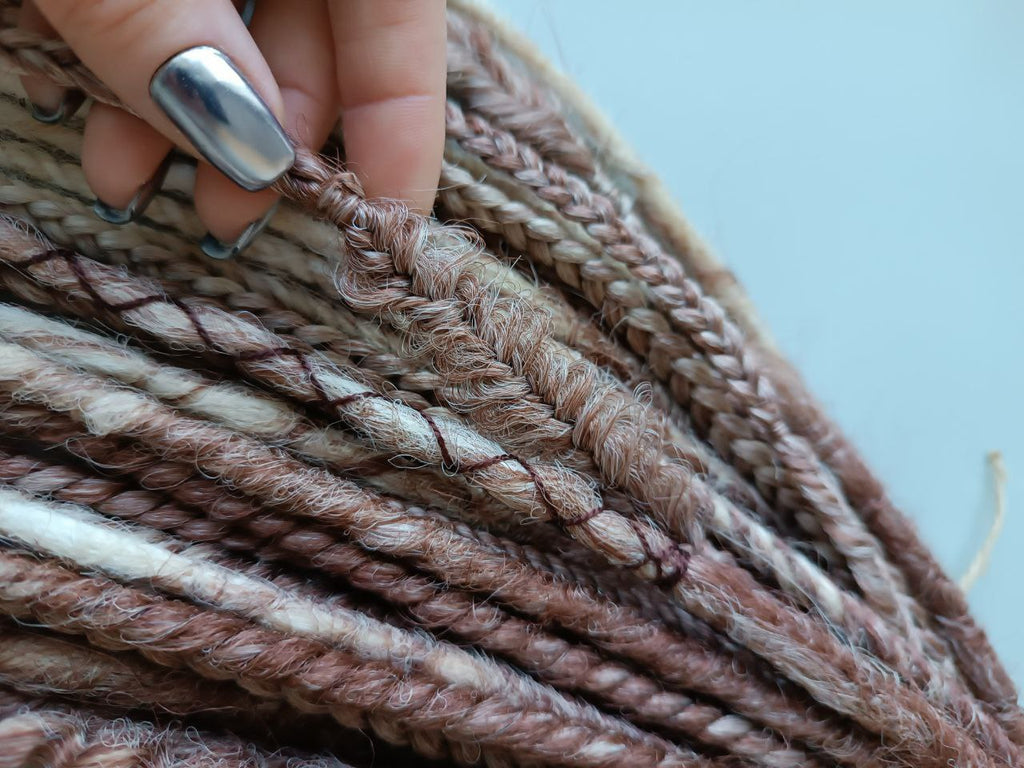 Handmade Synthetic Dreads – Custom DE & SE Dreadlock Extensions