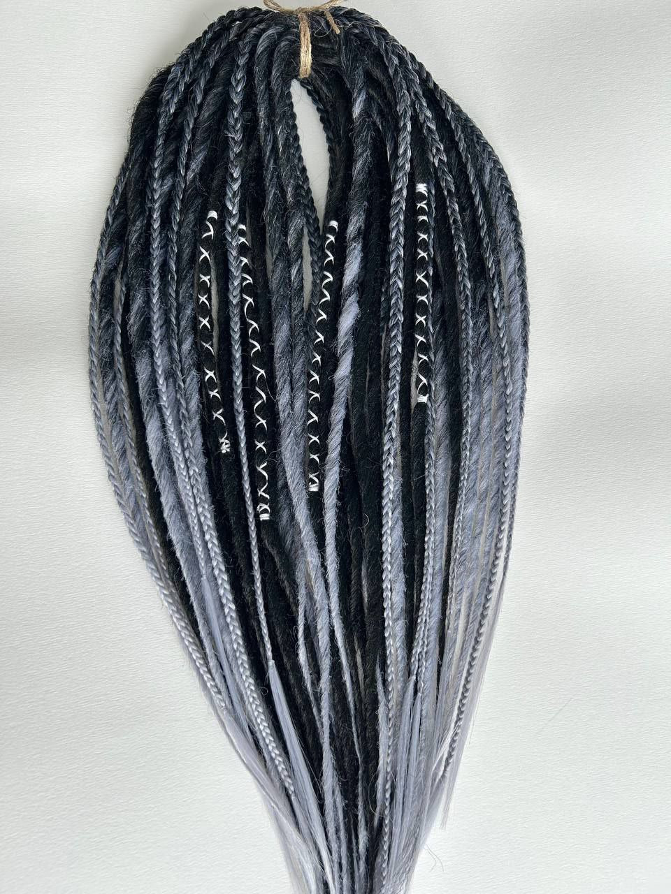 Handmade Synthetic Dreads – Custom DE & SE Dreadlock Extensions