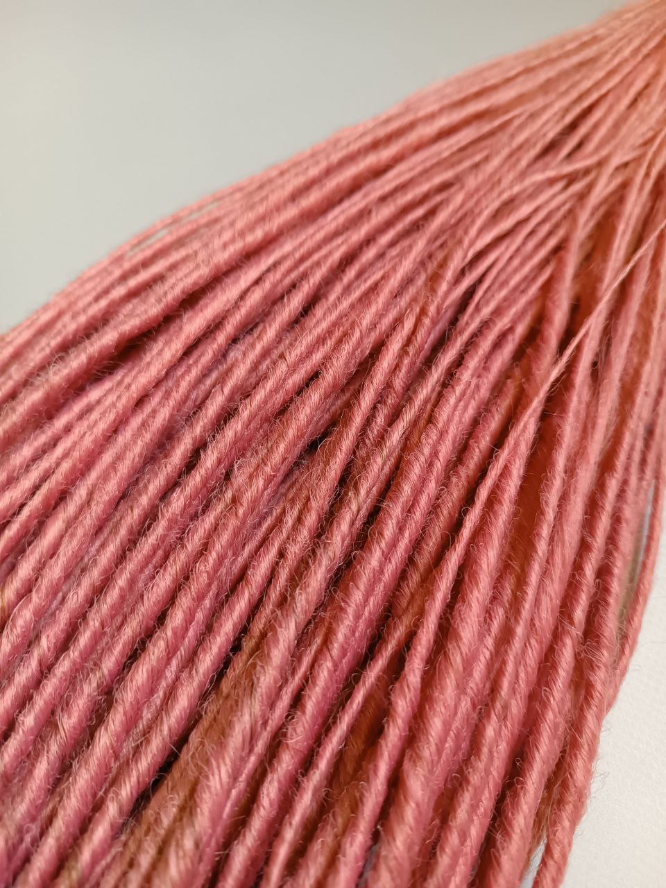 Handmade Synthetic Dreads – Custom DE & SE Dreadlock Extensions