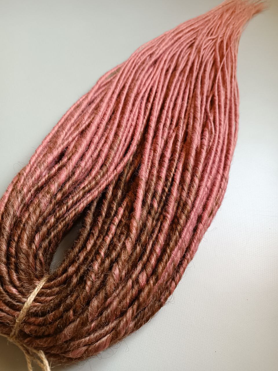 Handmade Synthetic Dreads – Custom DE & SE Dreadlock Extensions