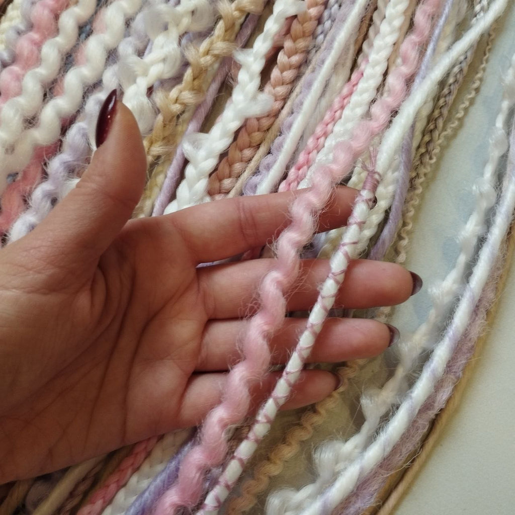 Handmade Synthetic Dreads – Custom DE & SE Dreadlock Extensions