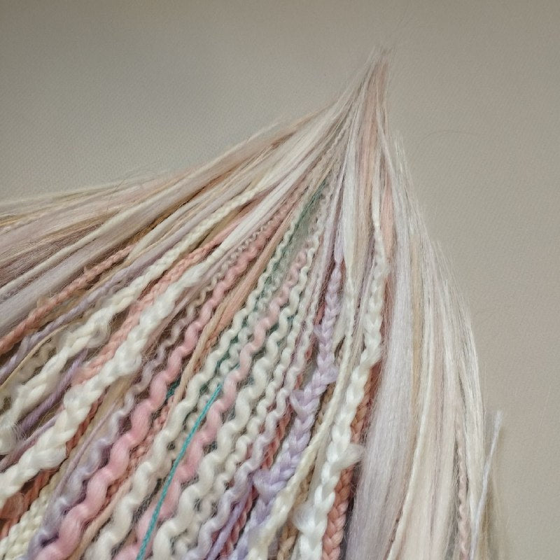 Handmade Synthetic Dreads – Custom DE & SE Dreadlock Extensions