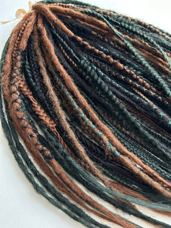 Handmade Synthetic Dreads – Custom DE & SE Dreadlock Extensions