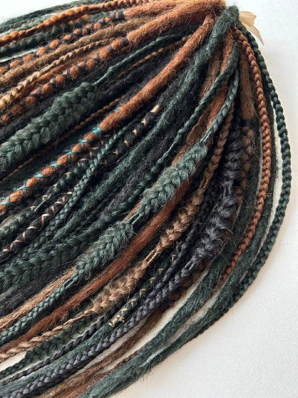 Handmade Synthetic Dreads – Custom DE & SE Dreadlock Extensions
