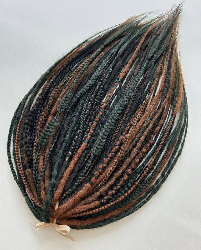 Handmade Synthetic Dreads – Custom DE & SE Dreadlock Extensions