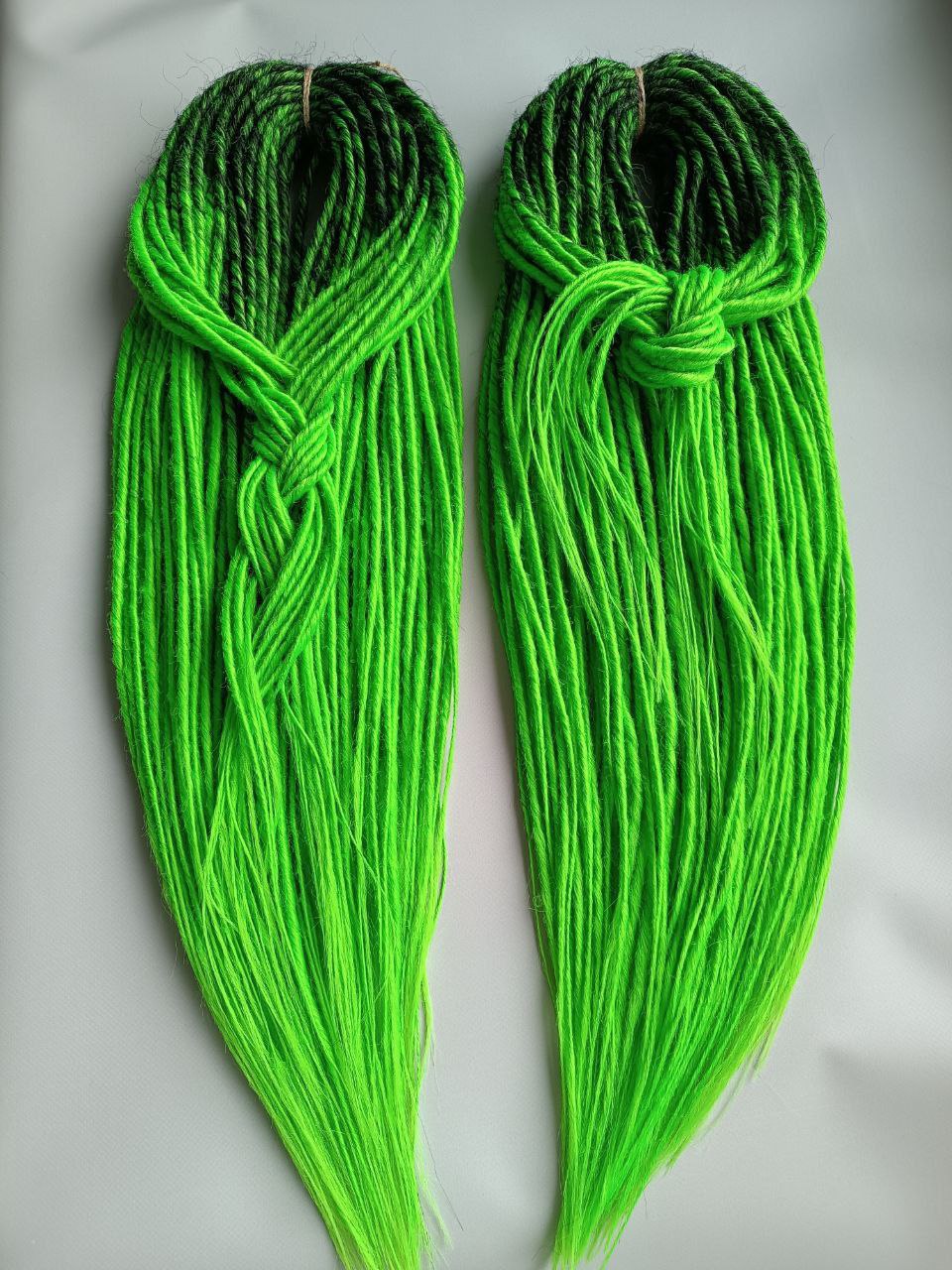 Handmade Synthetic Dreads – Custom DE & SE Dreadlock Extensions