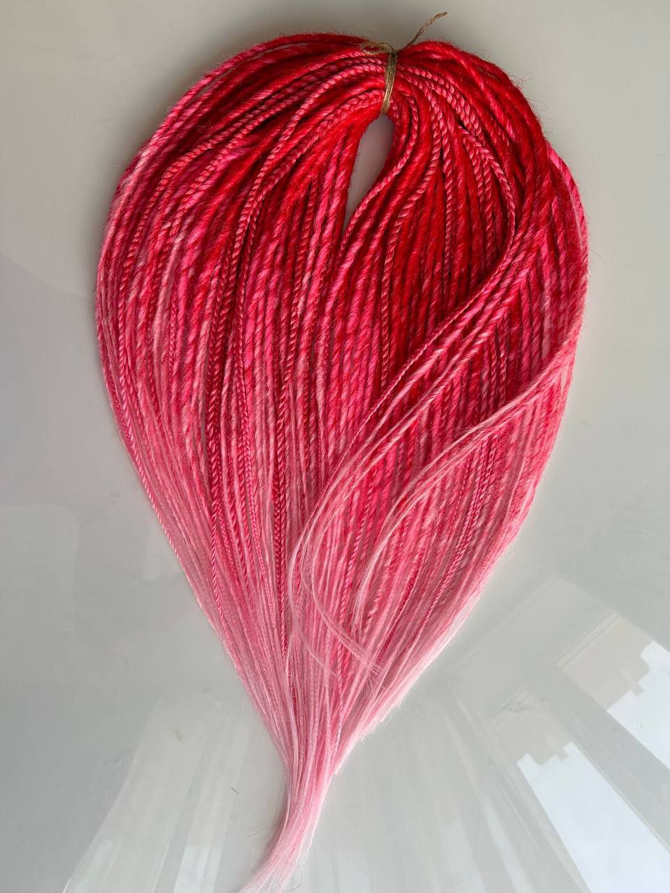 Handmade Synthetic Dreads – Custom DE & SE Dreadlock Extensions