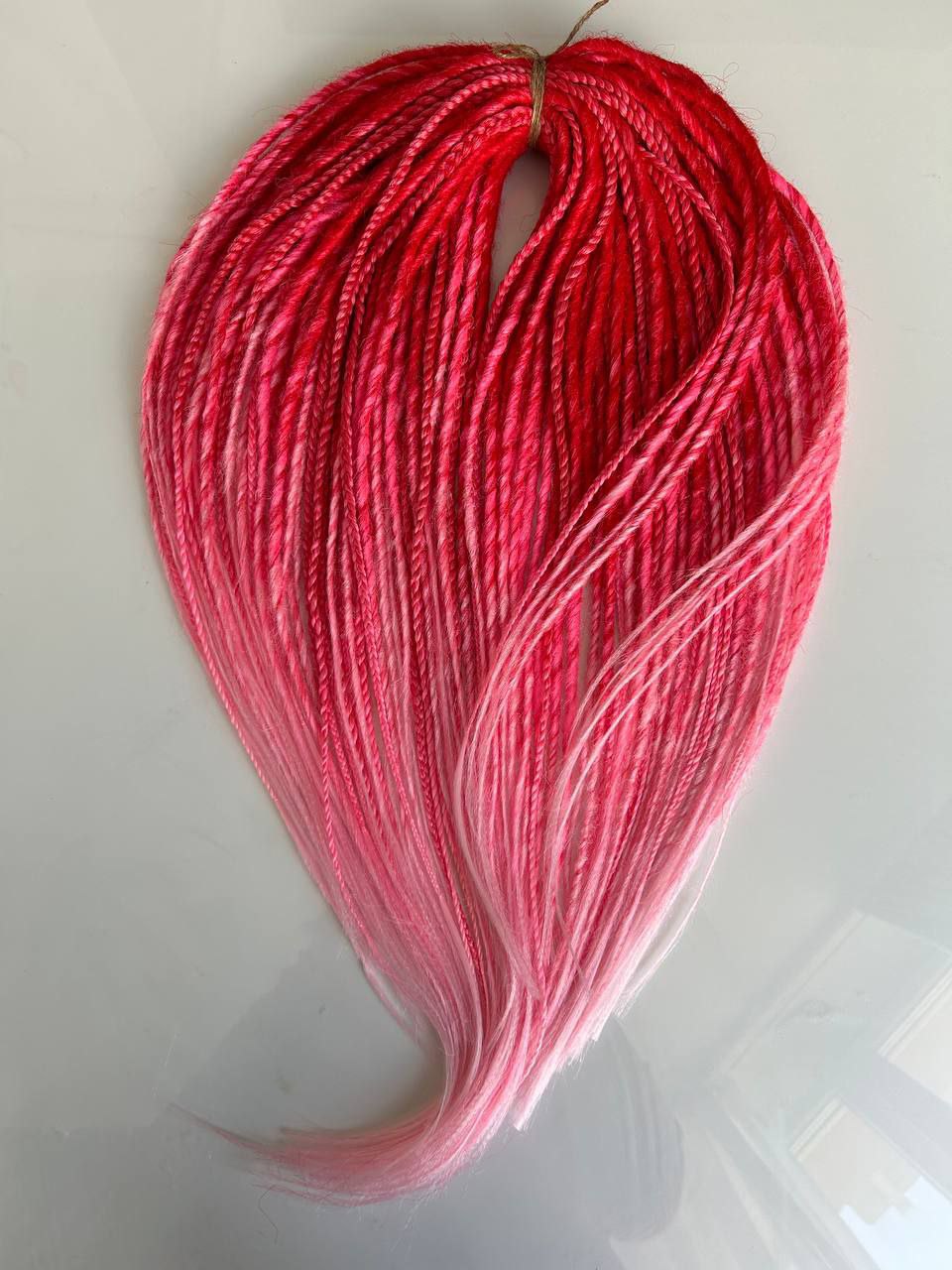 Handmade Synthetic Dreads – Custom DE & SE Dreadlock Extensions