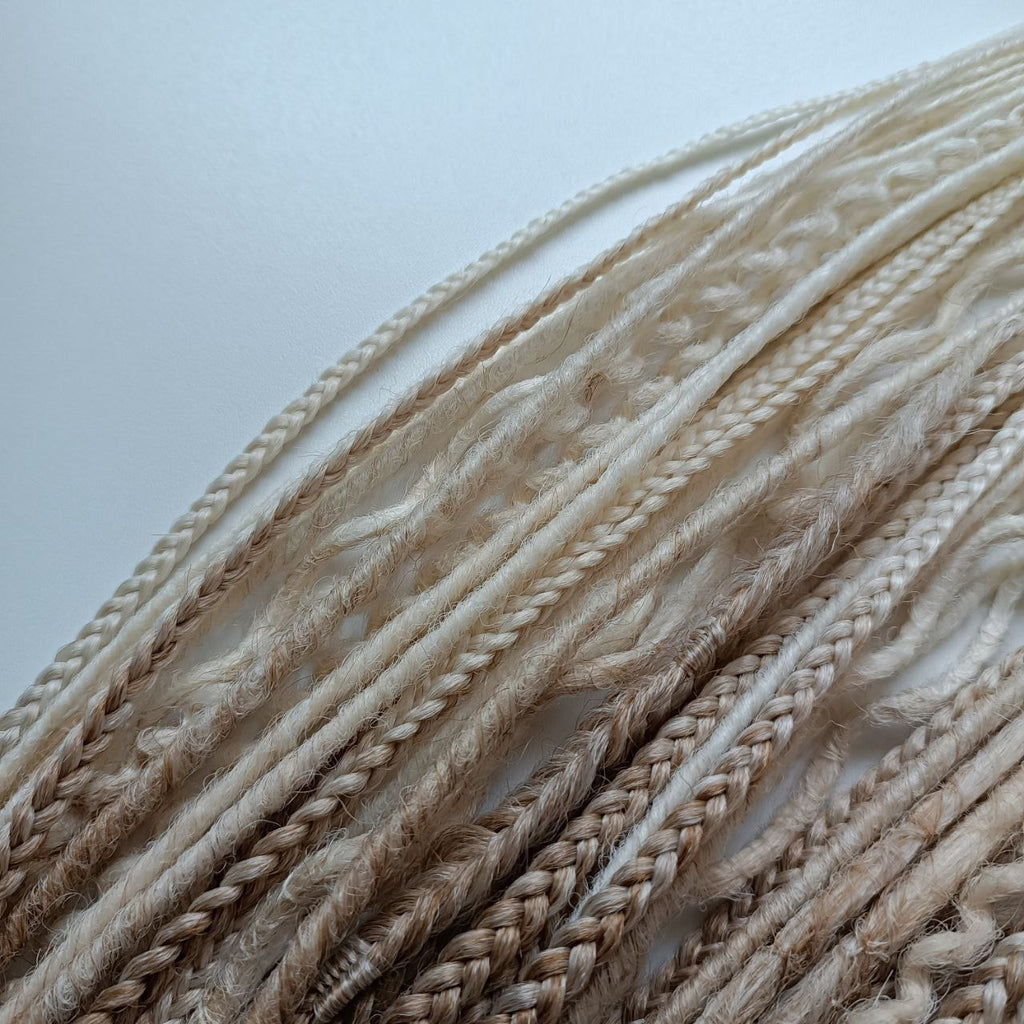 Handmade Synthetic Dreads – Custom DE & SE Dreadlock Extensions
