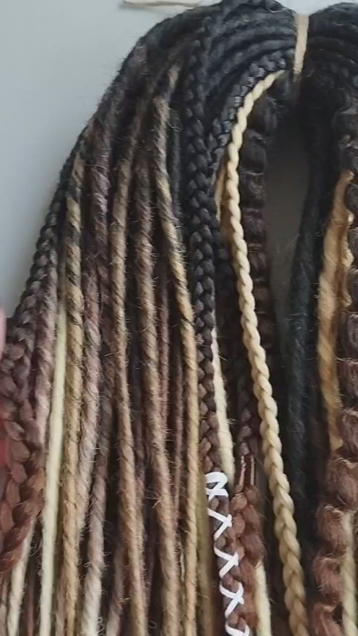 Handmade Synthetic Dreads – Custom DE & SE Dreadlock Extensions