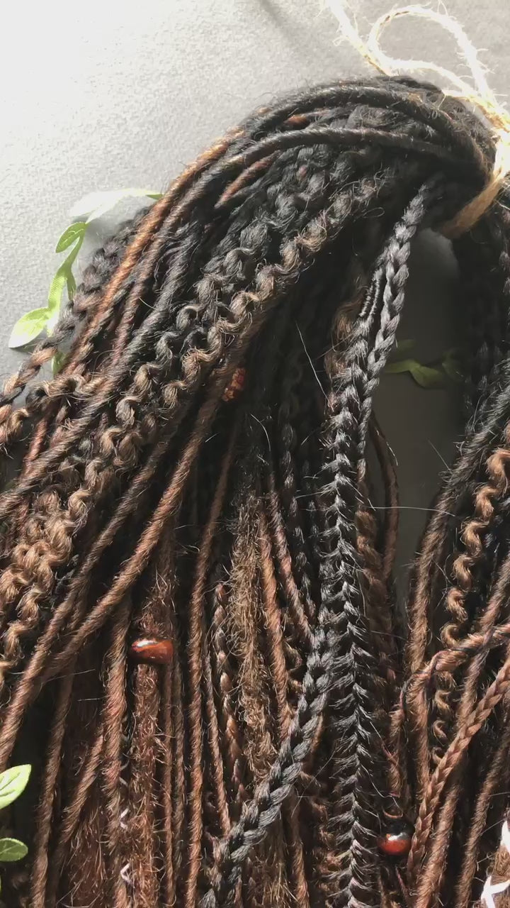 Handmade Synthetic Dreads – Custom DE & SE Dreadlock Extensions